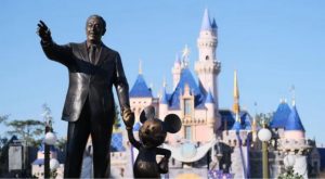 Subastarán 1.500 objetos de colección de Disneylandia