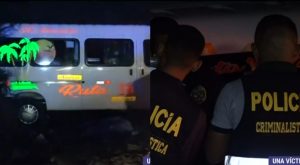 Tres muertos y un herido deja asalto a una combi en La Libertad