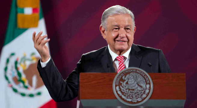 AMLO pide a Threads evitar «bots» y manipulaciones