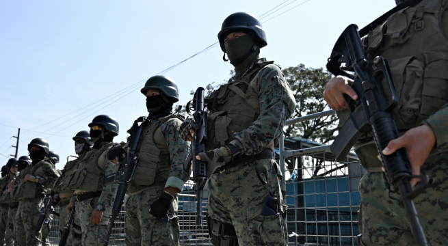 Masacre carcelaria en Ecuador deja 31 reclusos muertos y el terror aumenta en las calles