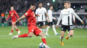 Liverpool ficha al húngaro Dominik Szoboszlai por 76 millones de dólares