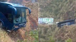 Bus de la Fuerza Aérea del Perú quedó al filo del abismo en la carretera central