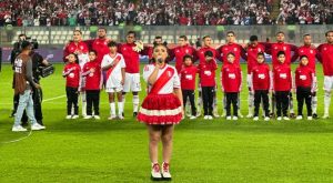 Milena Warthon tras interpretar el Himno Nacional en el Perú vs Brasil: “Acabo de vivir una experiencia única”