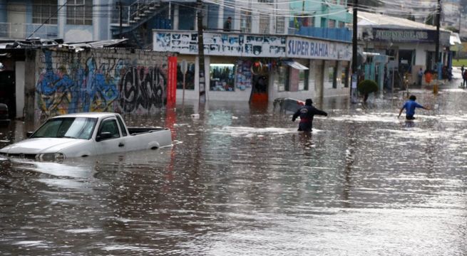 Ecuador: Gobierno cambia a alerta naranja por «inminente» fenómeno El Niño