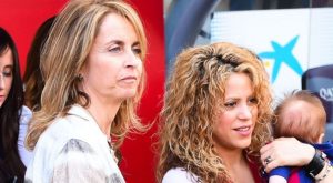 Madre de Gerard Piqué acusa a Shakira de alejarla de sus hijos