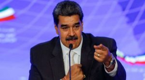 Estados Unidos alivia sanciones petroleras a Venezuela después de acuerdo electoral