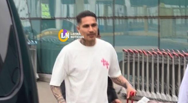 Paolo Guerrero llegó a Lima para sumarse a la selección peruana