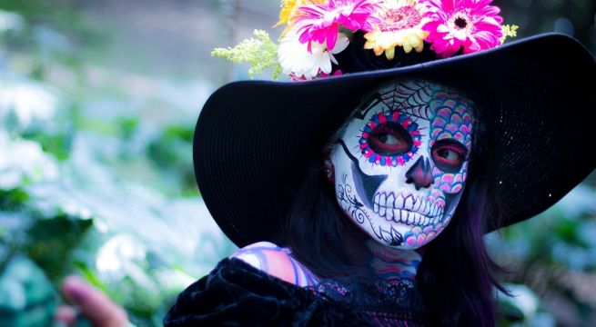 40 frases por el Día de Muertos 2023 en México