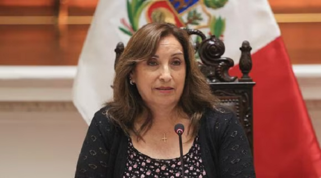 Dina Boluarte: bancadas de izquierda presentan moción de vacancia