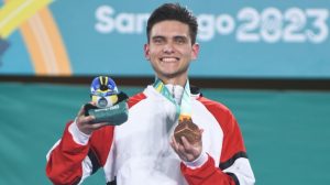 Hugo del Castillo tras ganar medalla en Santiago 2023: «El logro es para todo el país»