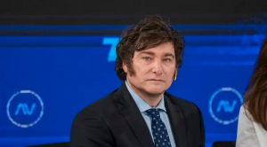 Javier Milei: ¿Quién es y por qué es tan polémico el candidato a la presidencia de Argentina?