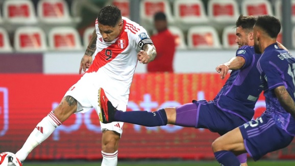 Perú perdió ante Argentina y es penúltimo en las Eliminatorias