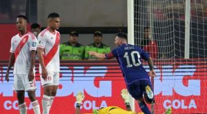 Qué sanción recibiría Perú tras la invasión de hinchas en pleno partido