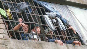 Ejecutivo promulga decreto para liberar a personas con penas de hasta 10 años de prisión