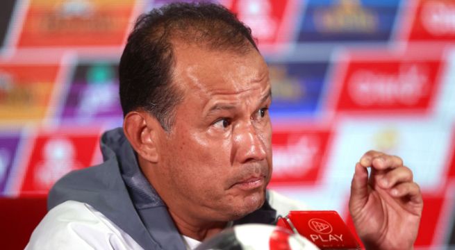 ¿Juan Reynoso puso condiciones para dejar la selección peruana?