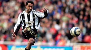 Happy Birthday: hinchas de Newcastle le brindan afectuoso saludo a Solano por su cumpleaños