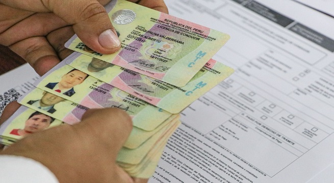 Entrega de licencias de conducir en Lima continuará durante feriado largo