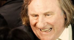 Gérard Depardieu es acusado de violación por una periodista española