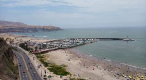 Hallan cuerpo sin vida de hombre en playa Los Yuyos en Barranco