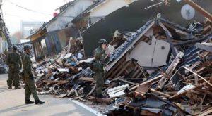 Anciana de 90 años es encontrada viva entre los escombros tras terremoto en Japón