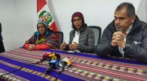 Ministra de Cultura: «La mesa de diálogo se instalaba si se levantaba la huelga»