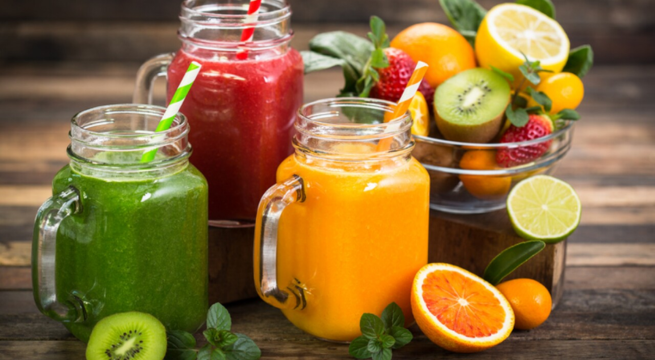 ¿Son realmente saludables los jugos 100% de fruta? Un estudio dice que no