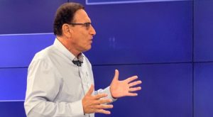 Martín Vizcarra responde por vinculación con funcionario Carlos Revilla | VIDEO