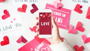El amor en un clic: Así es San Valentín en el mundo digital | VIDEO