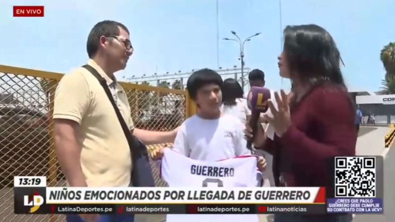 Paolo Guerrero: niño se emociona tras lograr que el ‘Depredador’ firme su camiseta 