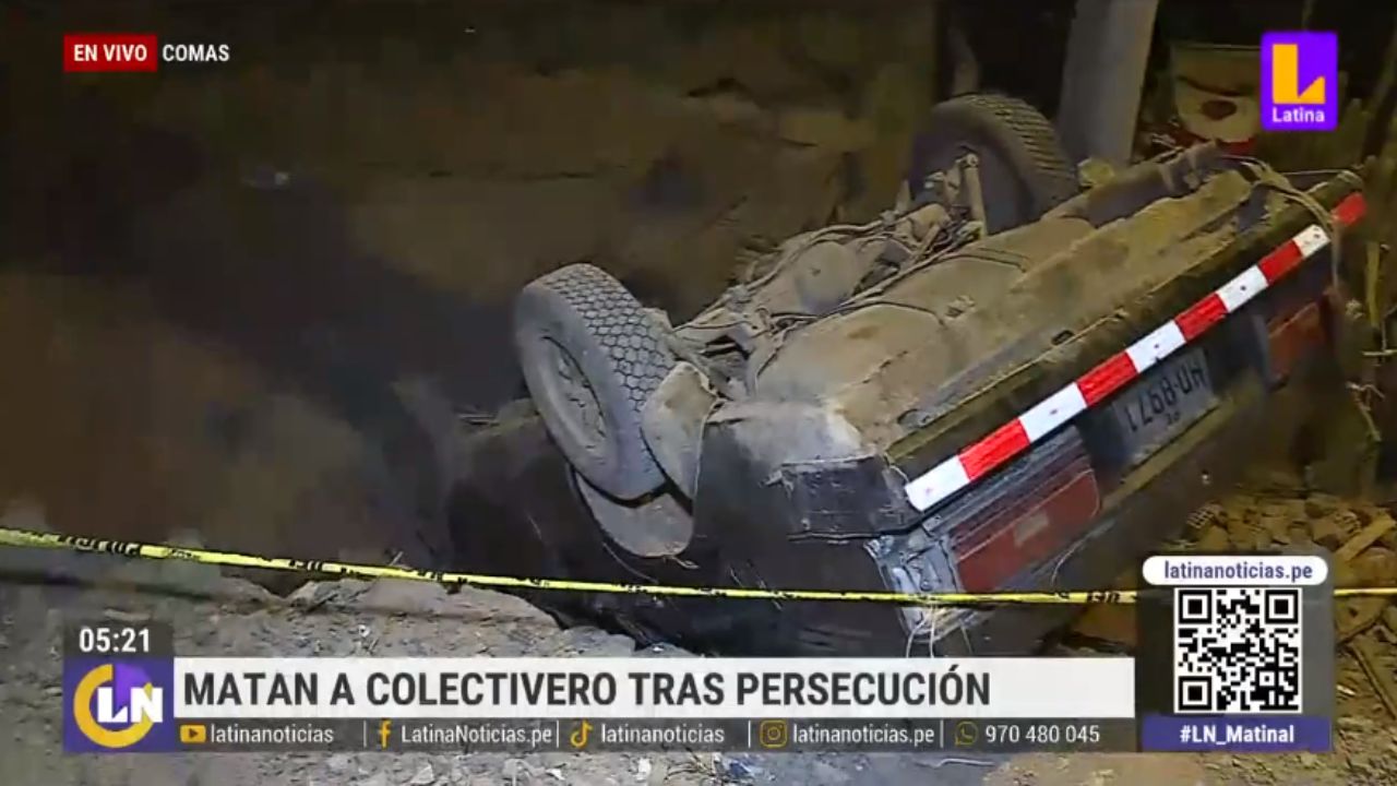 Carro cae sobre casa en comas: chofer habría perdido control tras intentar escapar de sicarios