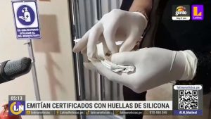 Clínica usaba huellas impresas en silicona para emitir certificados falsos para choferes