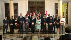 Nuevos ministros: Dina Boluarte tomó juramento a titulares de Economía, Defensa, Ambiente y Energía