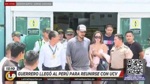 Paolo Guerrero y Ana Paula: gran alboroto tras su llegada a Perú | VIDEO