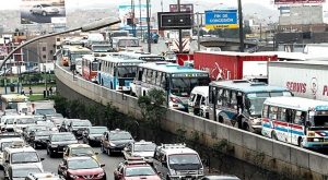 Una persona pierde casi 3 días al año por el tráfico de Lima