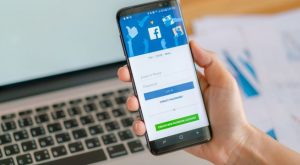 Usuarios reportan caída de Facebook e Instagram