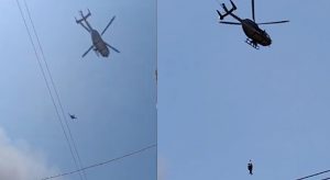 Con helicóptero: Policía rescata a personas atrapadas en el incendio de jirón Áncash | VIDEO