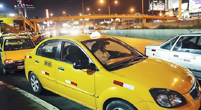 ATU se pronuncia sobre empresas que cobran 100 soles para no pintar taxis de amarillo