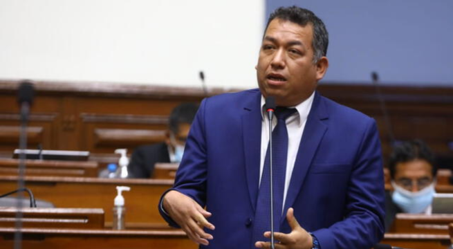 Darwin Espinoza citado hoy a Fiscalía por caso ‘Chapafirmas’
