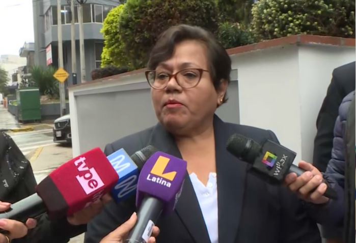 María Caruajulca fue impedida de asumir su cargo de procuradora general, pese a fallo del PJ