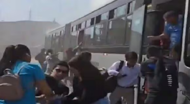 Bus del Metropolitano se incendió durante su recorrido | VIDEO