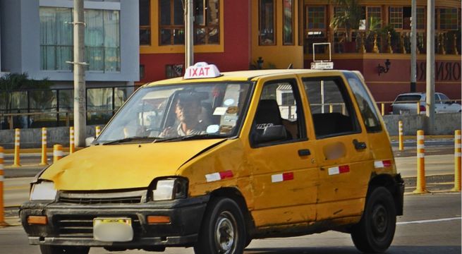 Suspenden por un año el requisito de pintar el taxi de color amarillo