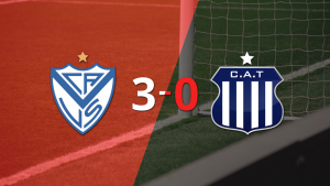 Tranquila victoria de Vélez por 3 a 0 frente a Talleres