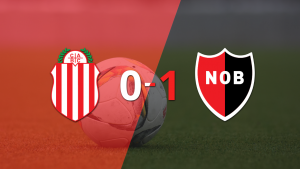 Con gol agónico, Newell`s se quedó con la victoria 1-0 ante Barracas Central en el estadio la Quema