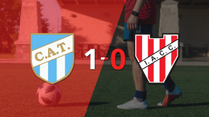 A Atlético Tucumán le alcanzó con un gol para derrotar a Instituto en el estadio el Monumental de Tucumán