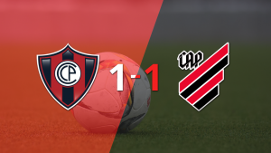 Cerro Porteño y Athletico Paranaense empataron y se define todo a la vuelta