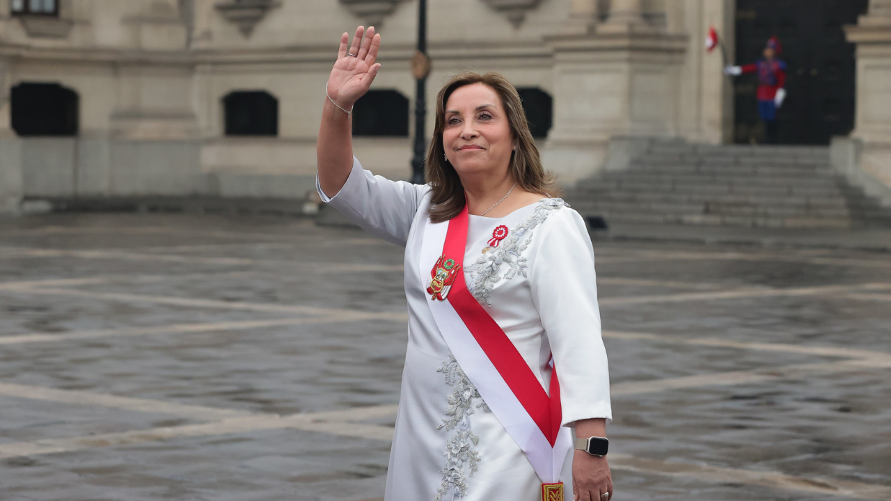 Dina Boluarte anuncia que brindarán atención en salud mental a más de 1 millón de peruanos