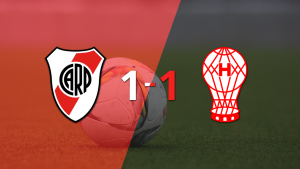 Reparto de puntos en el empate a uno entre River Plate y Huracán