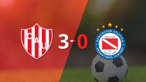 Goleada de Unión 3 a 0 sobre Argentinos Juniors