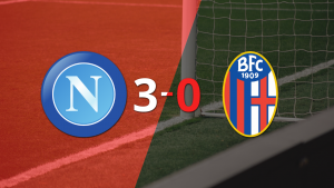 Tranquila victoria de Napoli por 3 a 0 frente a Bologna