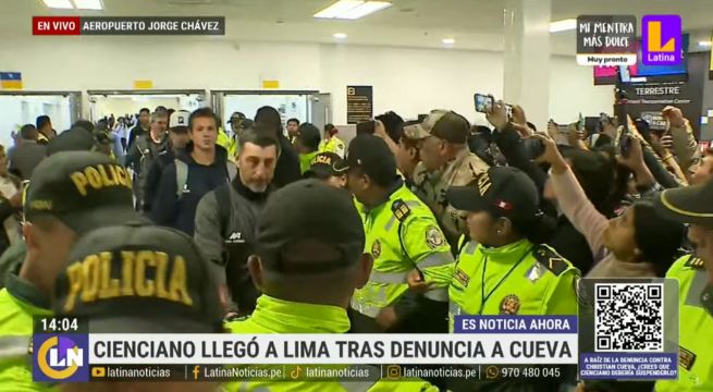 Christian Cueva llegó a Lima con Cienciano pero salió por otra puerta del aeropuerto [VIDEO]